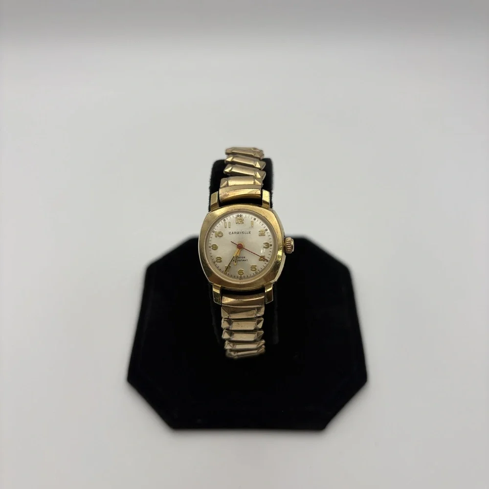 Caravelle N6 6UAC 17J Ladies Watch Mechanical Wind Vintage Works Gold